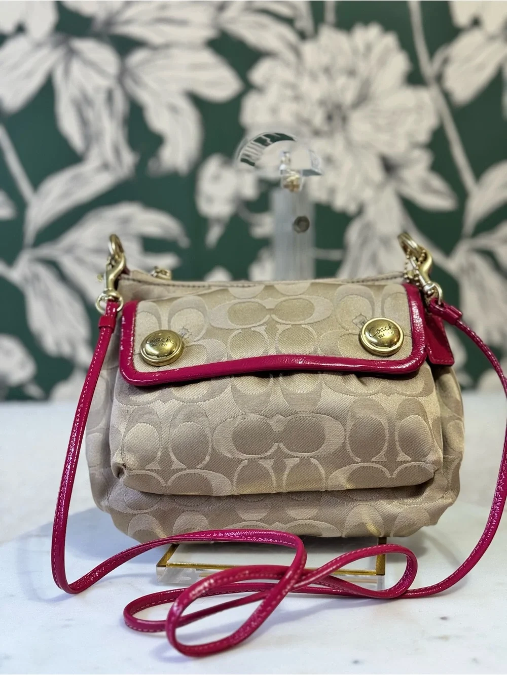 Coach Rare Poppy Tan Signature Canvas Crossbody with Pink Trim EUC